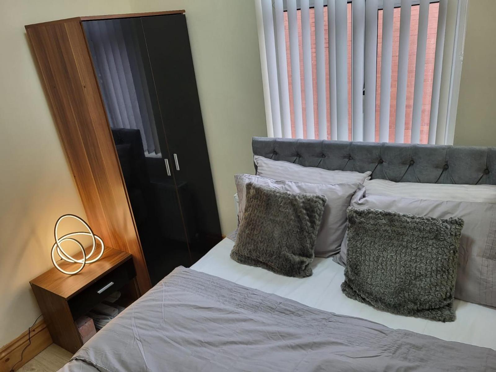 Rooms In Manchester 6 Minutes Drive To Victoria Station Habitación foto